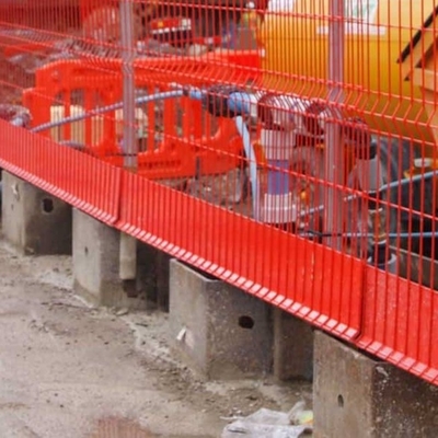 자체 지원베이스가있는 독립형 가장자리 보호 장벽