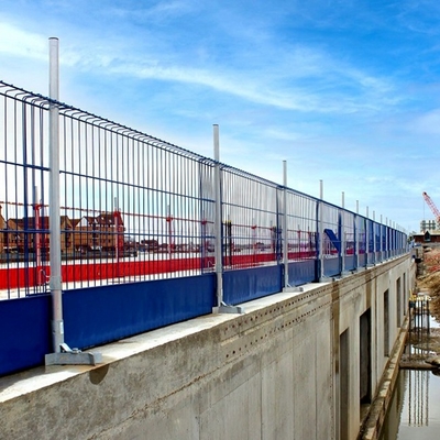 다층 플랫폼용 조절식 전통적 가장자리 보호 장벽