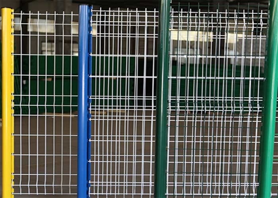 Height 1830mm CM Post V Mesh Security Fencing Powder Coated Metal Fence