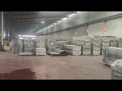 다양한 제품들이 출하에 준비되어 있습니다.